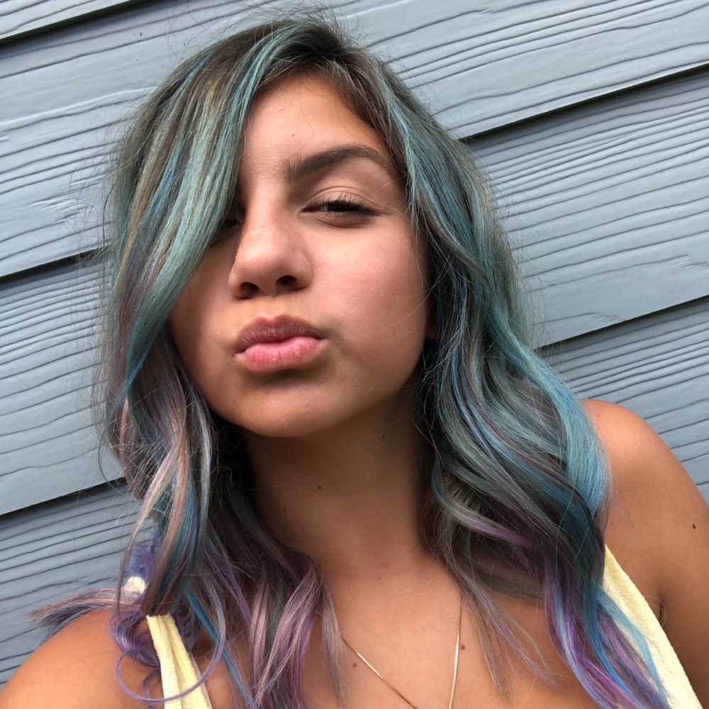 Meet your Posher, Halle